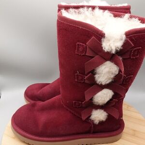 Koolaburra by UGG Tall Womens 5 Burgundy Sheepskin Lined Boots Bow 1015875 Flaw